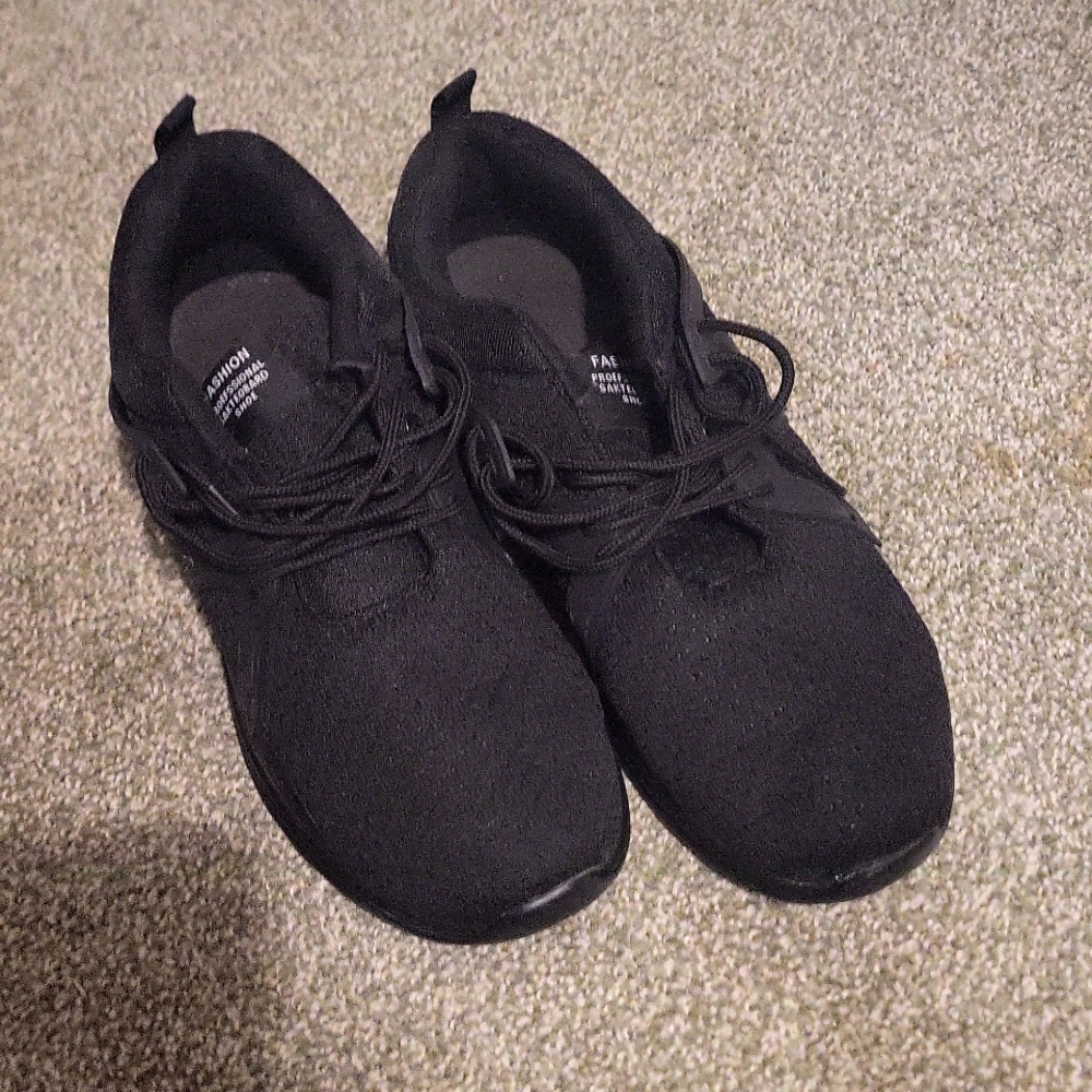 FASHION Professional Skateboard Shoes
